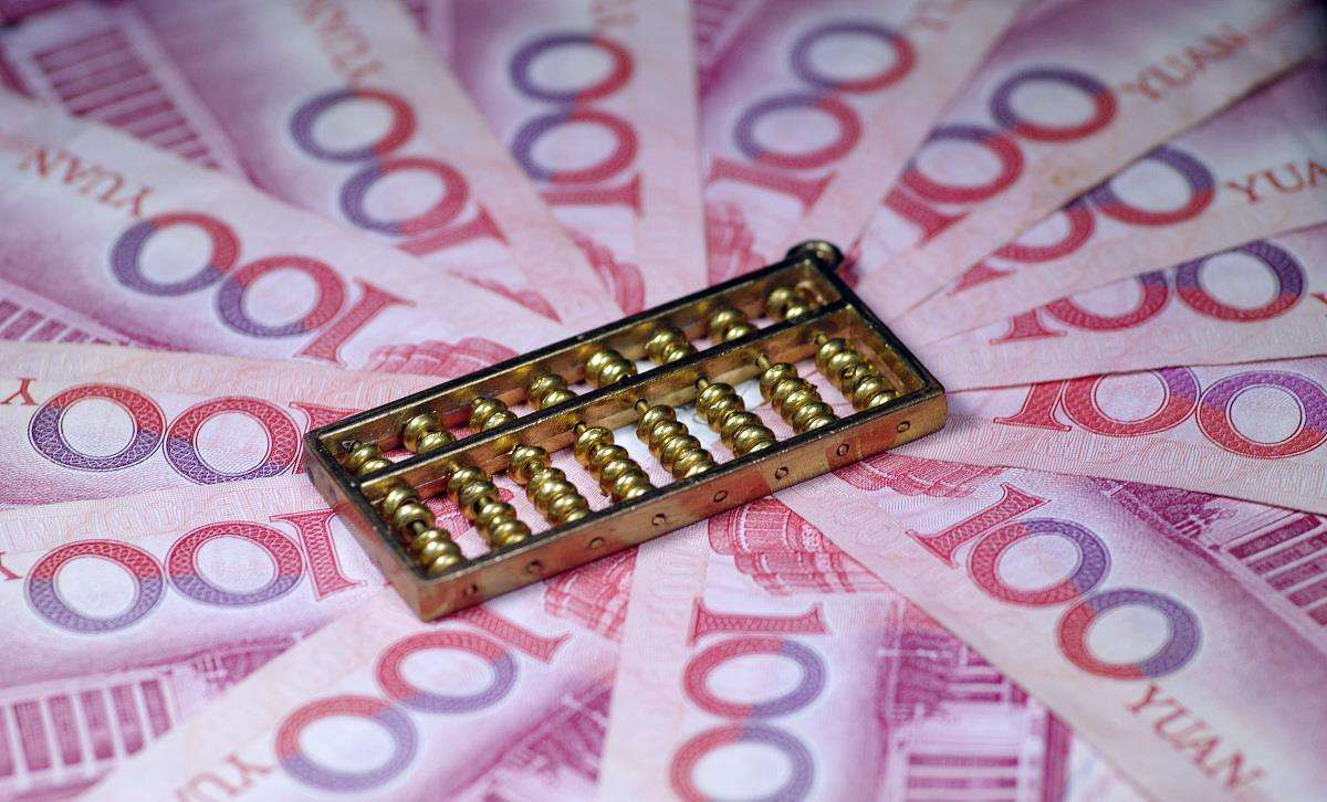 每月利息5000元要在银行存多少钱,在银行存多少钱利息可以每月4000