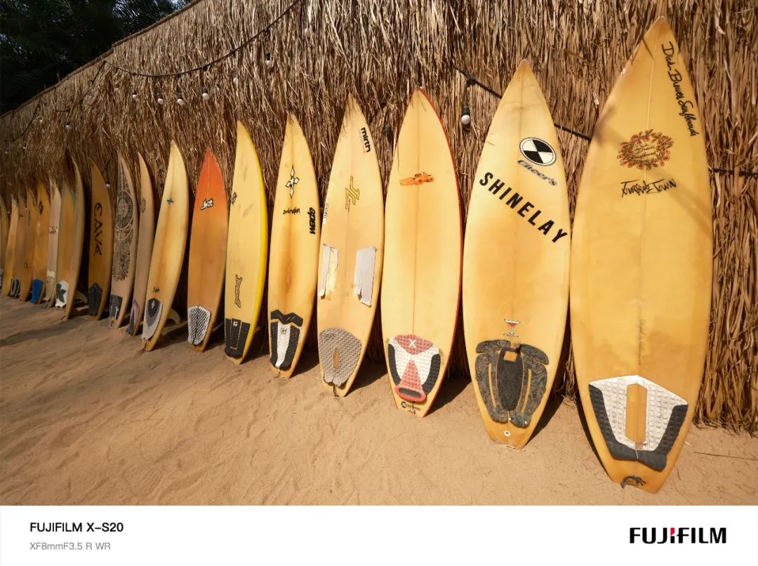 富士x-s20搭配什么镜头性价比高,富士x-S20评测