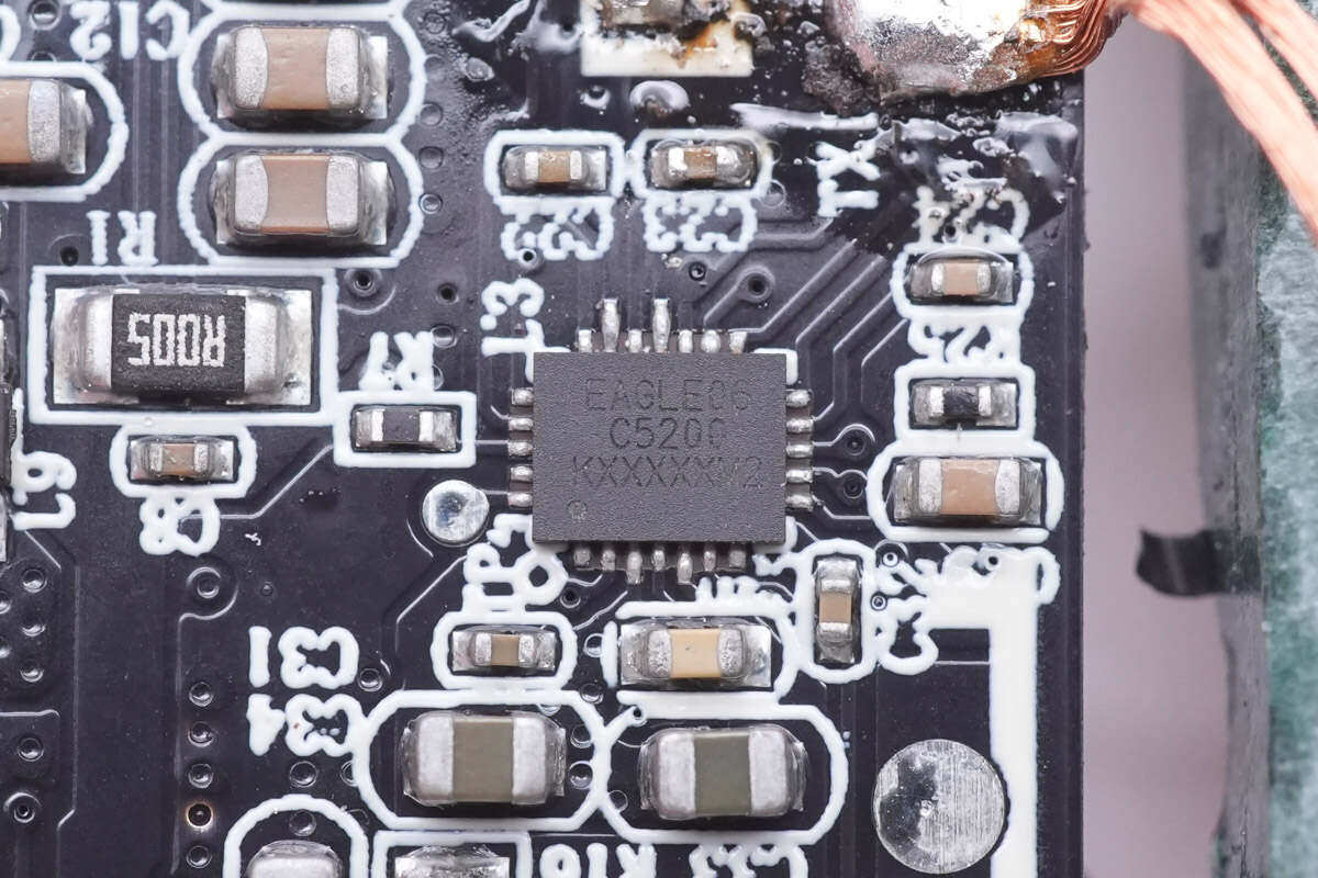 mophie磁吸充电宝拆解,希品快充专用充电宝