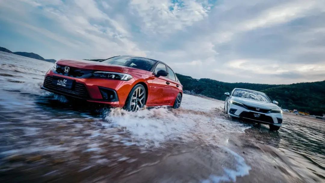 百万级别性能车思域,手动八代半豪华思域