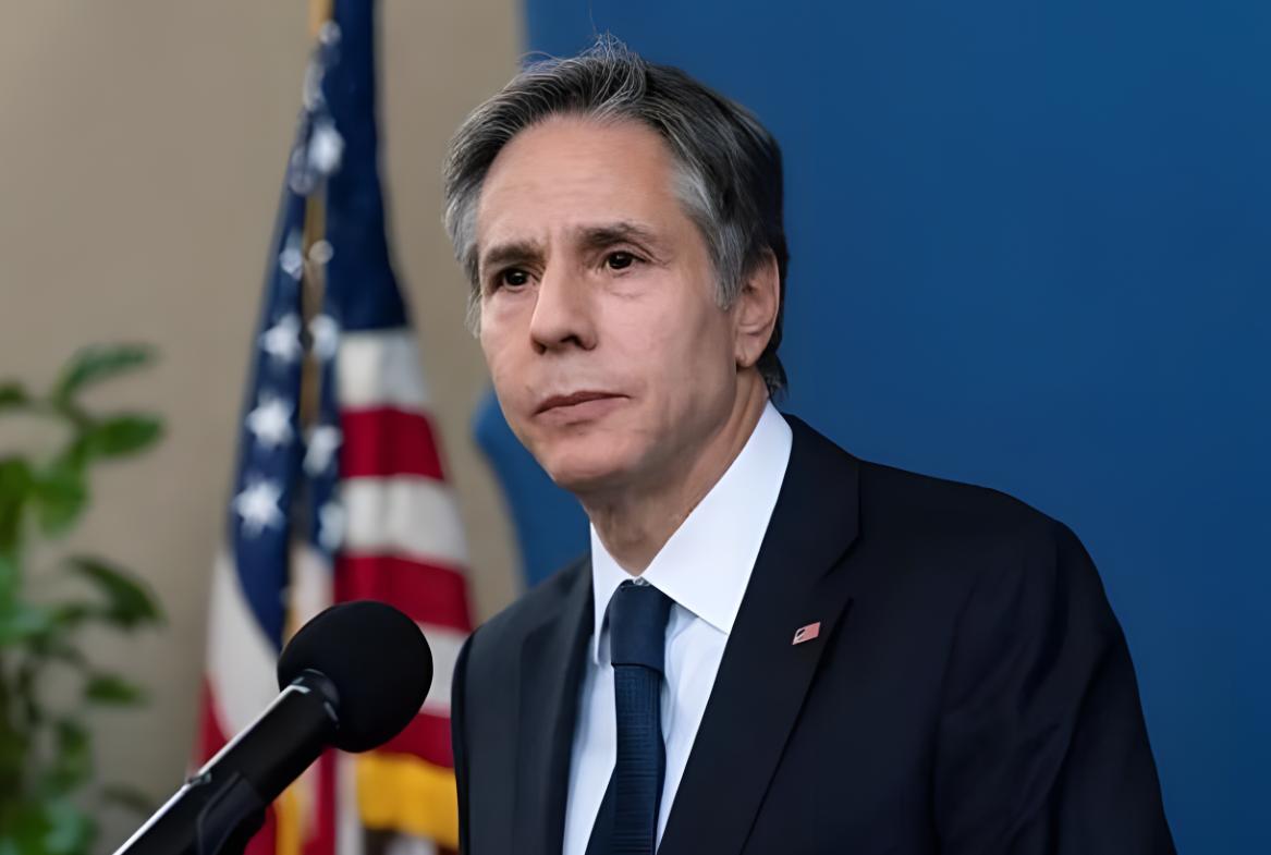 比尔盖茨刚到中国，美核潜艇驶进朝鲜半岛，布林肯访华带“杀机”