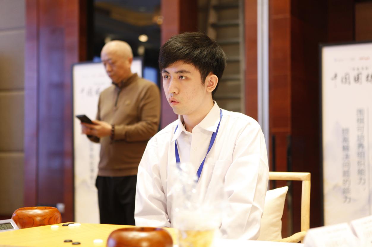 中国名人围棋比赛柯洁,巅峰对决柯洁助中国队夺下第8冠