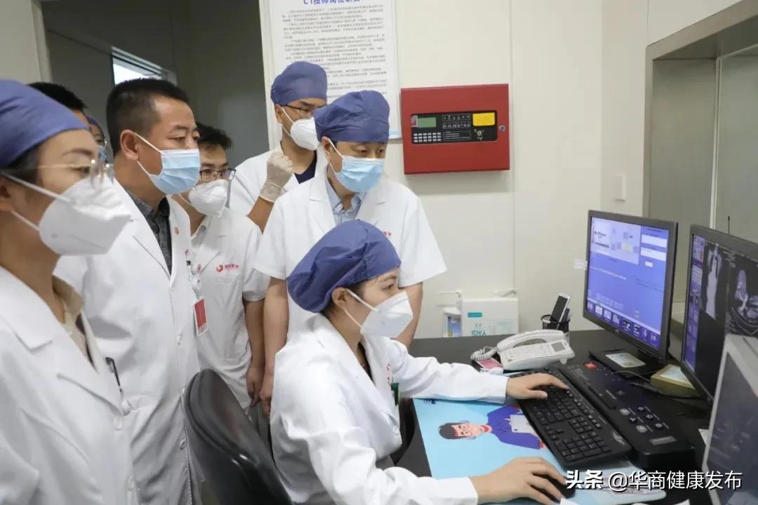 三尺钢筋贯穿胸腹,1米长的钢筋穿过脑袋