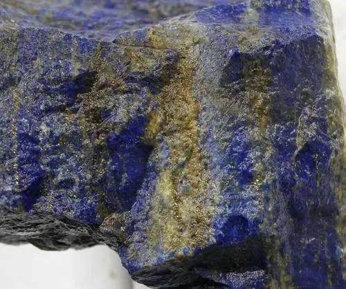 青金石是玉石的哪一类,青金石玉石搭配