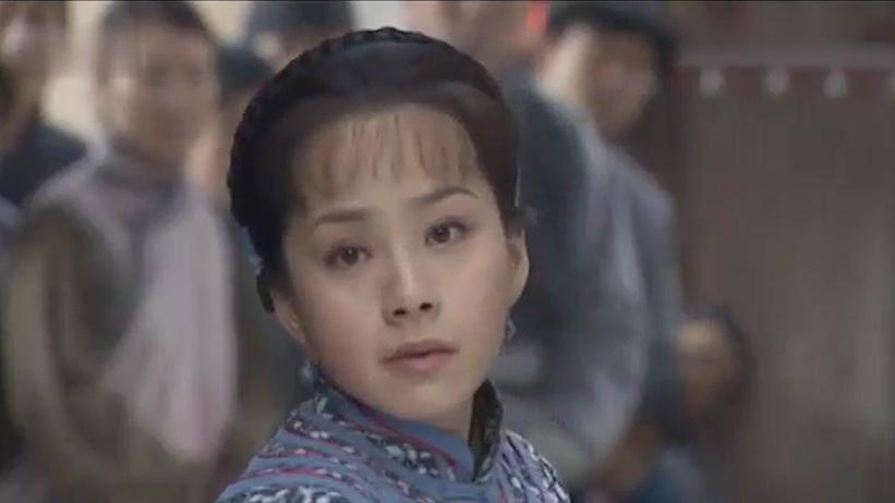 揭露旧社会女性悲惨的电影，妻子为替丈夫还债，80块钱租给老地主