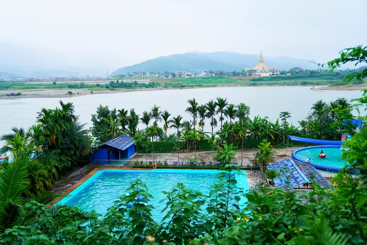 中缅边境旅游文化,中缅边境的旅游景点