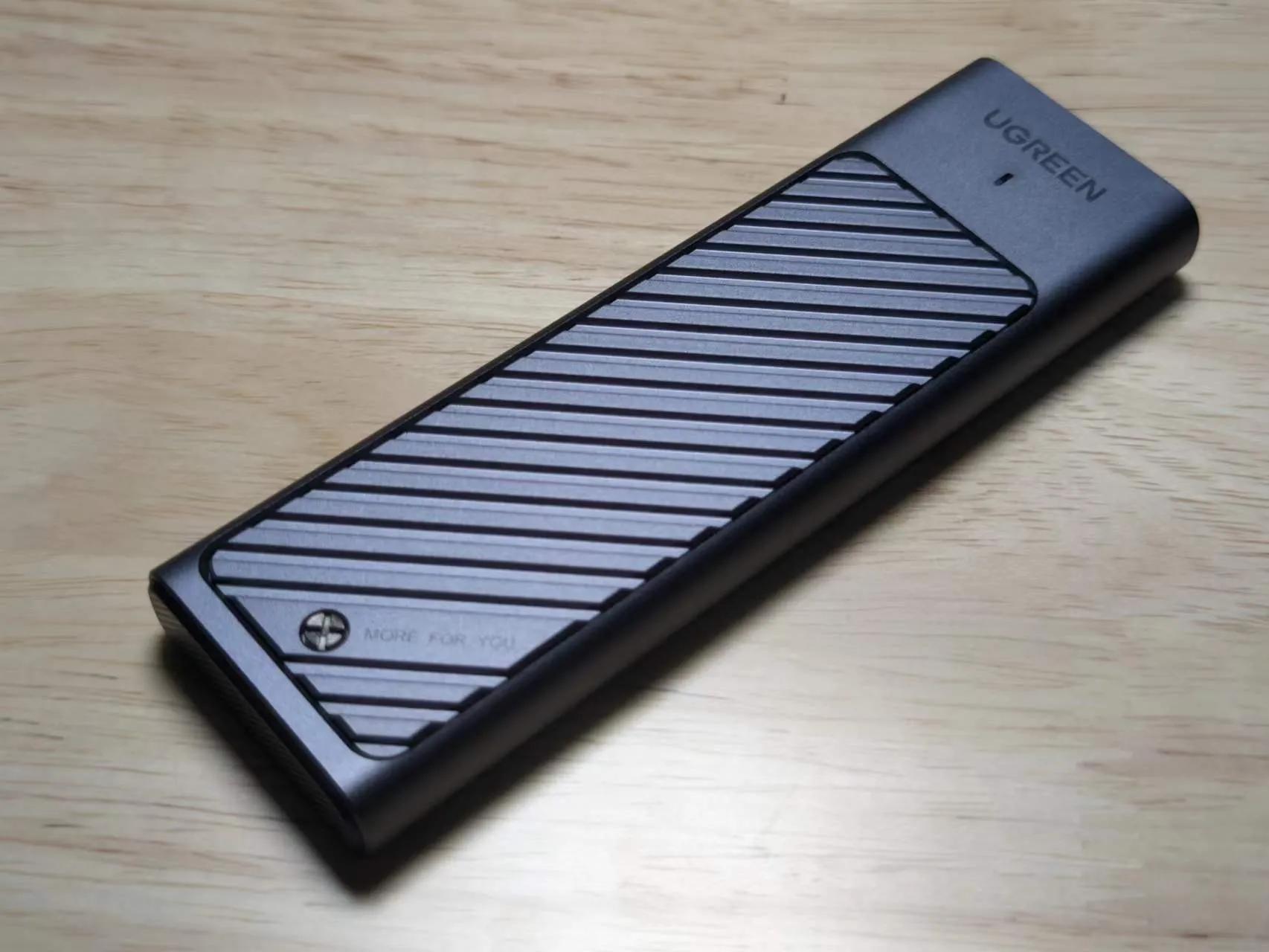 绿联nvme固态硬盘盒测评,绿联sata2.5硬盘盒怎么选