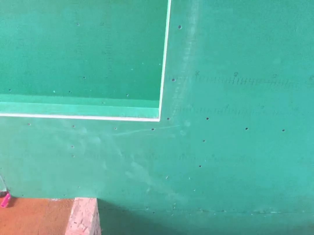 刚装修好吊顶开裂什么原因,吊顶怎么装修才能省钱又好看