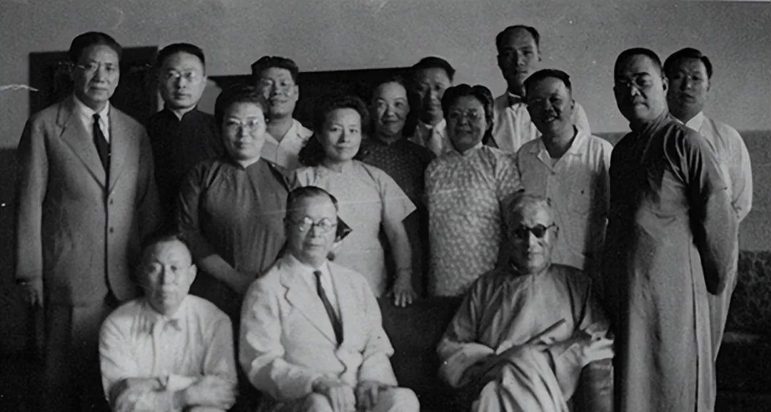 不懂体育者不可当校长,不懂体育的体育生