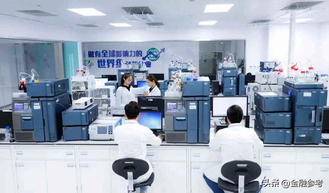 齐鲁制药滴眼液,齐鲁制药溴芬酸钠滴眼液获批上市