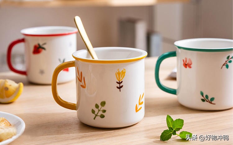 高颜值水杯让你一天喝八杯水,高颜值水杯让你每天喝够八杯水