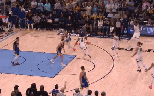 勇士2次吃亏照样赢球！裁判报告3次错漏判，4.8秒出界球有定论
