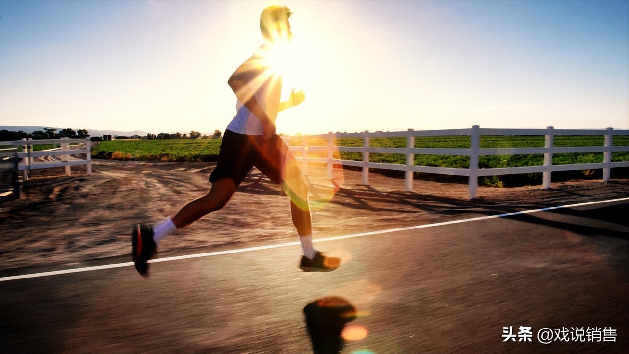 一个人怎么做能成功,一个人怎么样才算成功