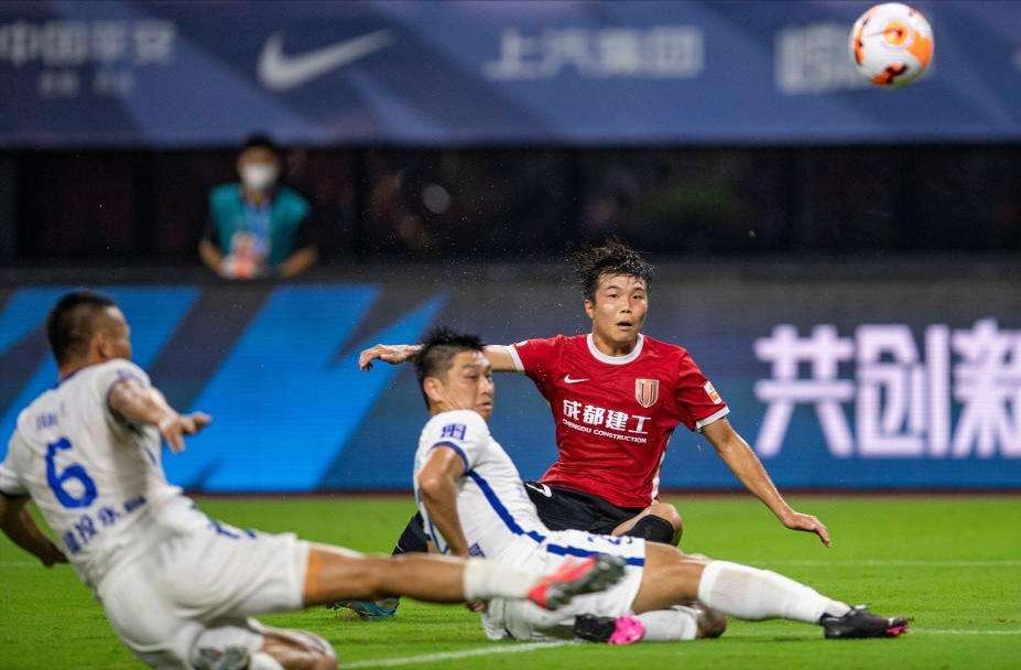 杨一鸣成都蓉城实力怎么样,成都蓉城不敌沧州雄狮