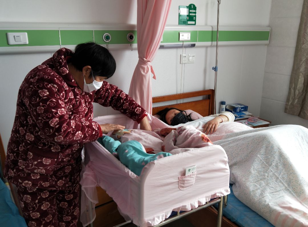 新生儿数量反弹预期,专家说2024新生儿暴增是真的吗