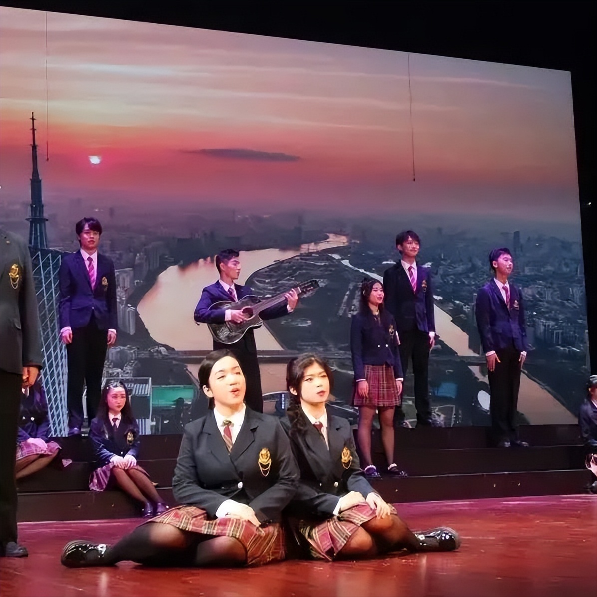 广州市贸易职业高级中学服装设计,广州市贸易职业高级中学