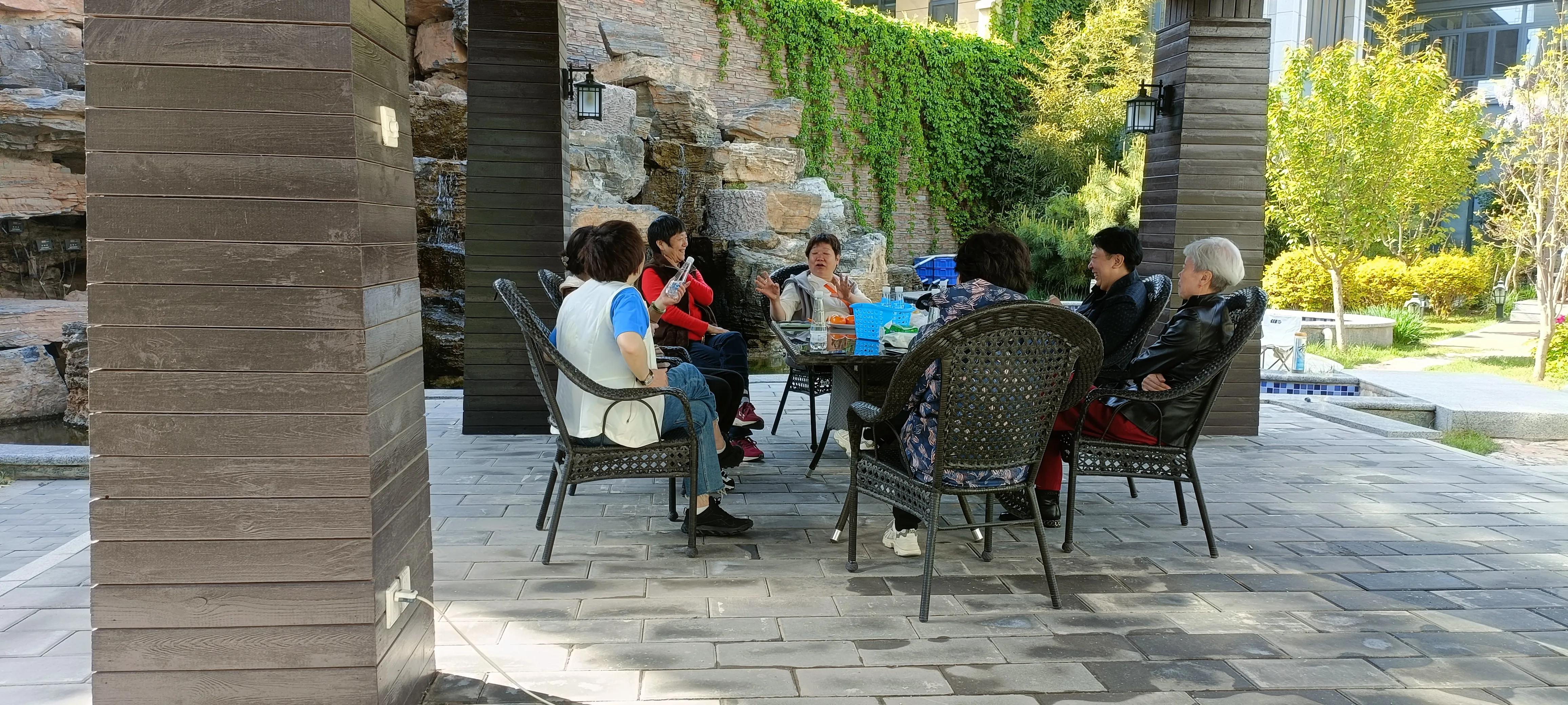 老龄化社会下养老服务存在的问题,老龄化社会中国养老体系如何构建