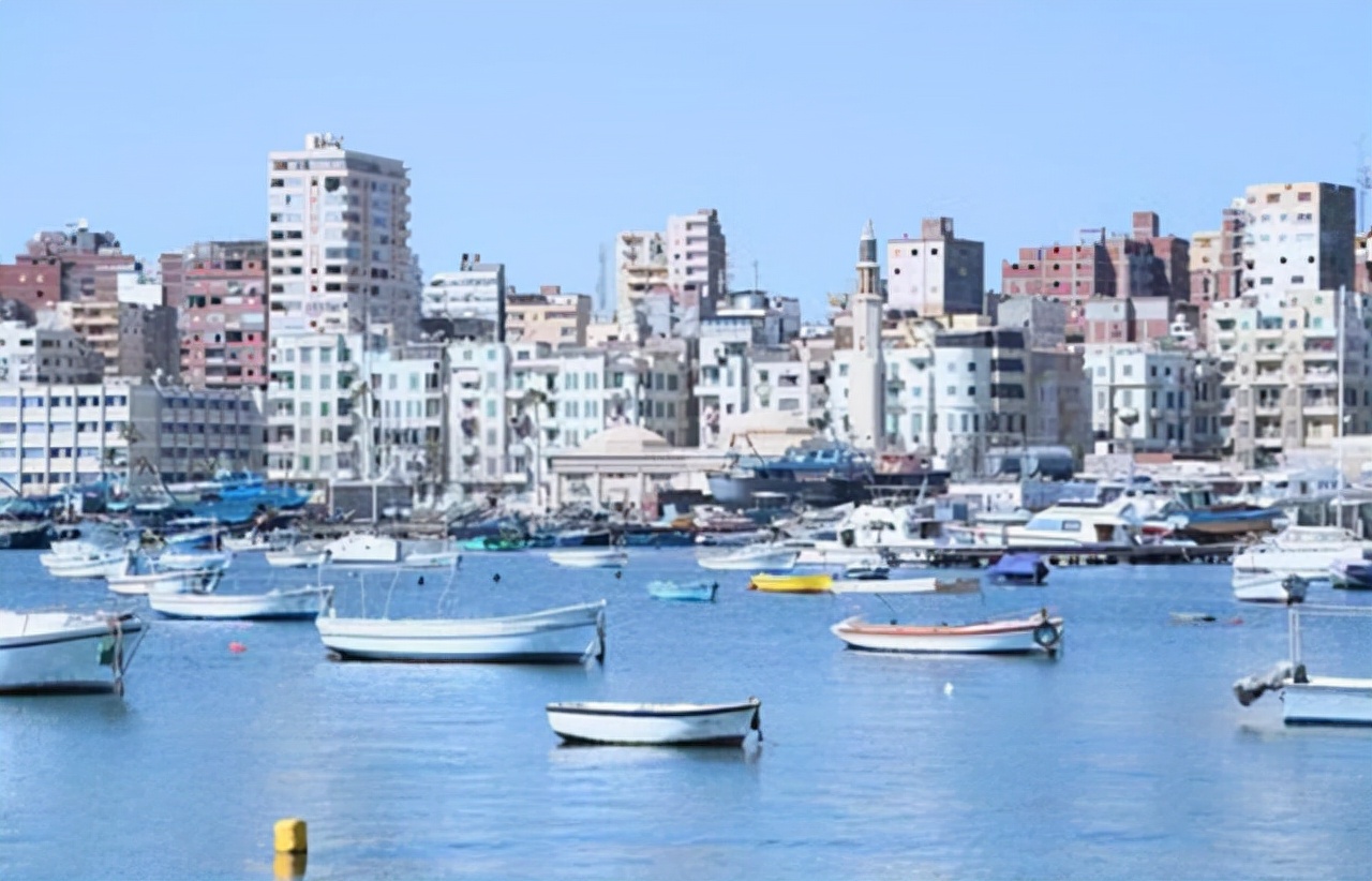 萨达姆以前的生活记录,萨达姆的生活状况