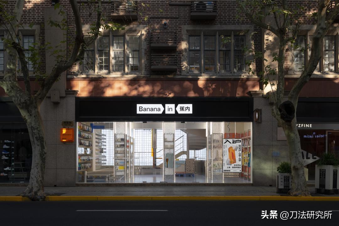 刷屏小红书的「上海玫瑰」，给门店体验营销带来这三点启示