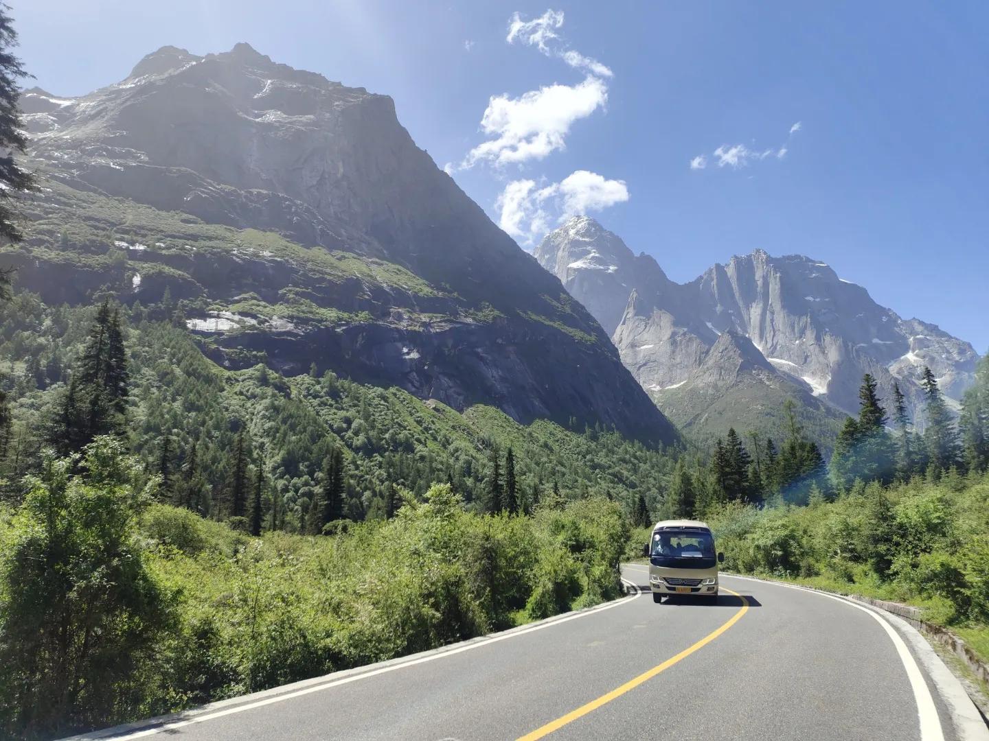 四川四姑娘山双桥沟图片,四姑娘山双桥沟最新视频
