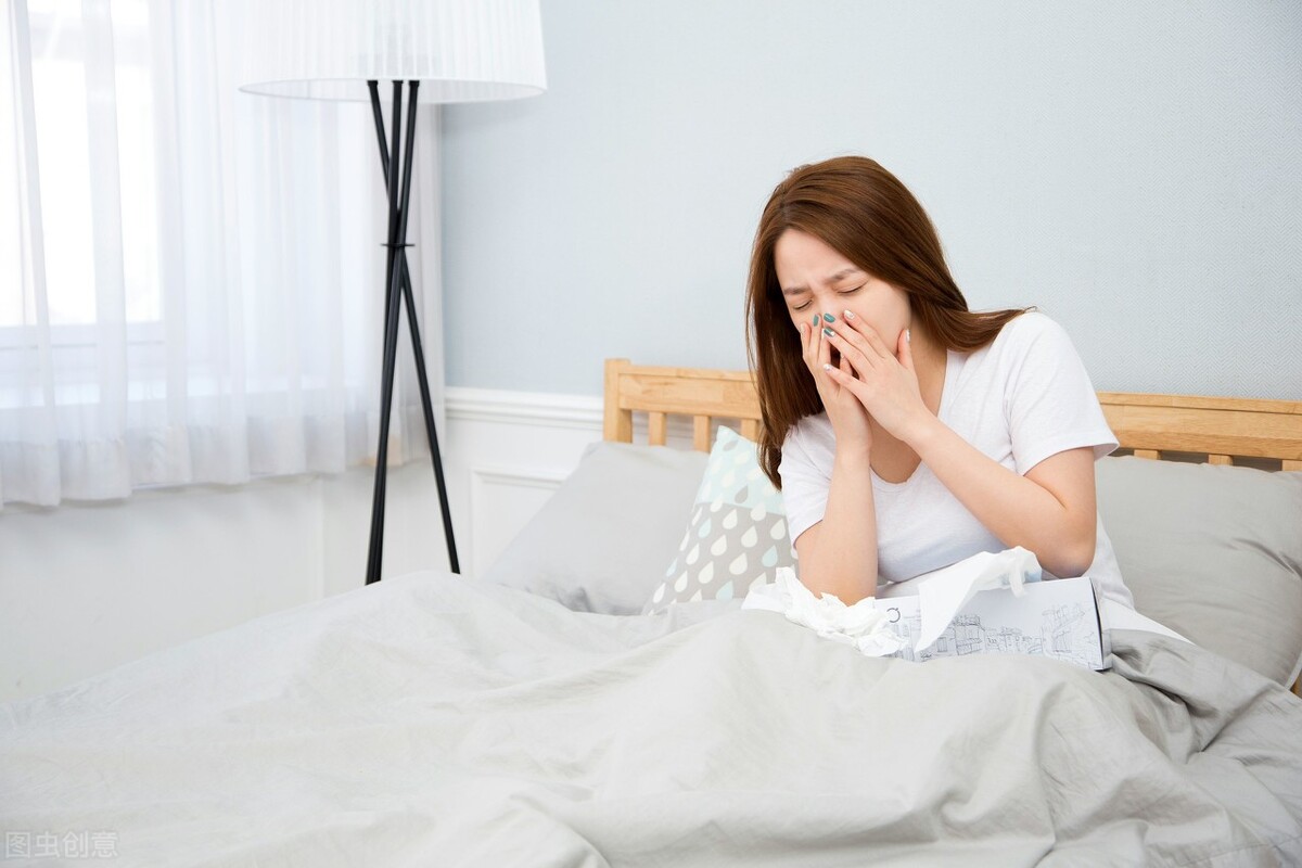 18天的宝宝感冒,1-30天新生儿感冒要去医院吗