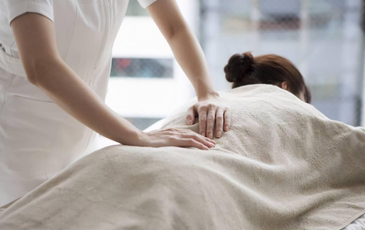 产后腰痛是月子没坐好,产后腰疼是月子没坐好吗