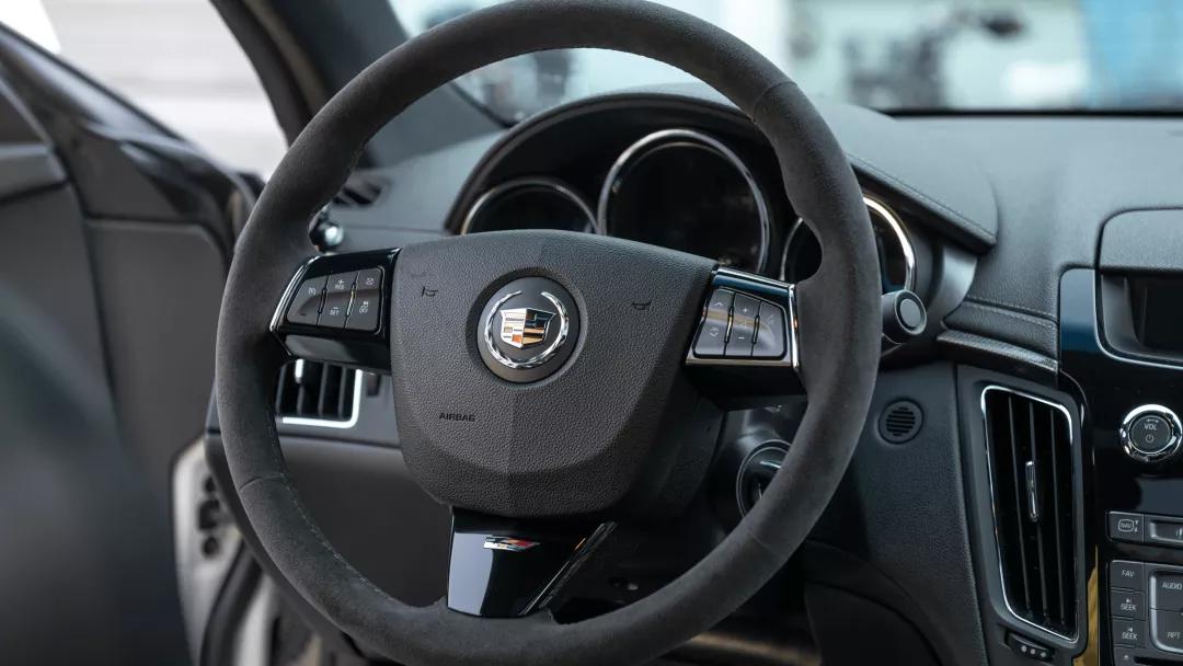 6.2LV8还带机械增压？看诺粉圆梦二手凯迪拉克CTS-V