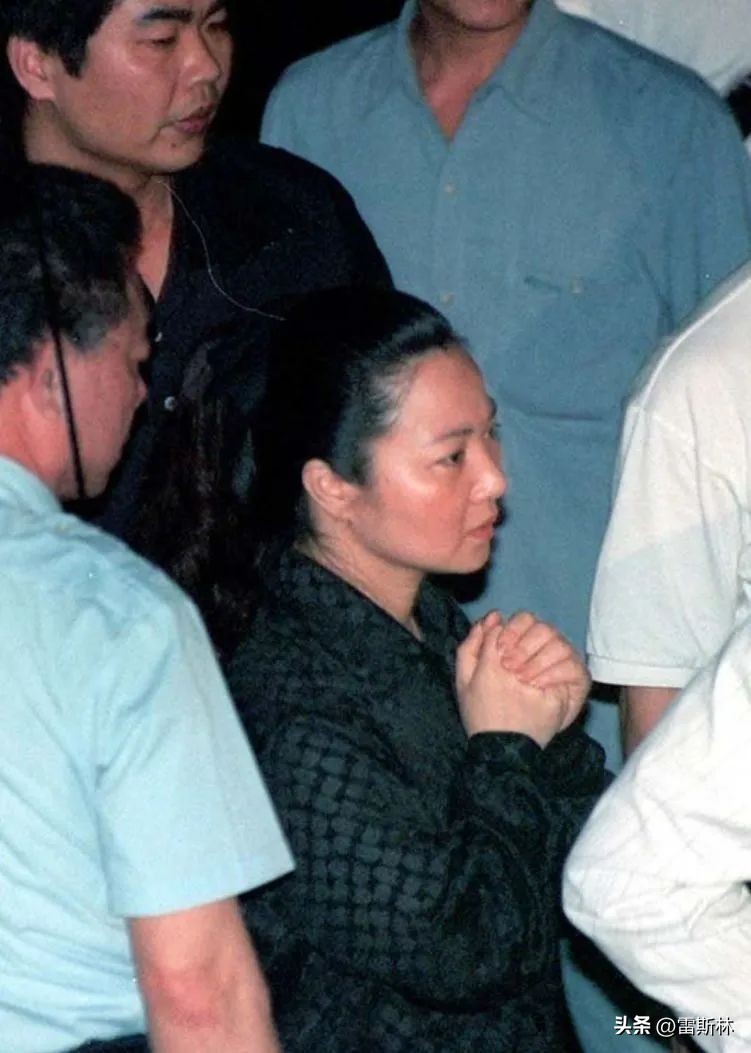 为了抢新闻,他们发了受害者被奸杀的裸照