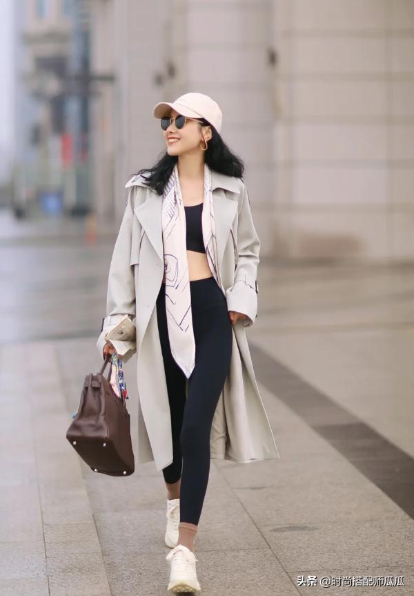 为什么“打*裤底**”这么多讲究？不懂“搭配、配色”，难怪穿得俗气