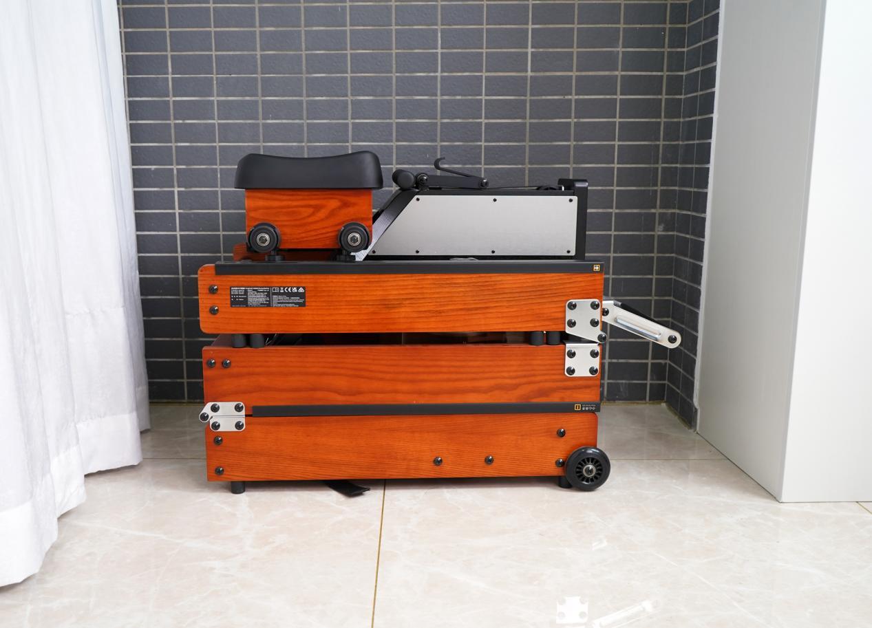 磁阻划船机和水阻划船机哪个好,金史密斯划船机使用方法