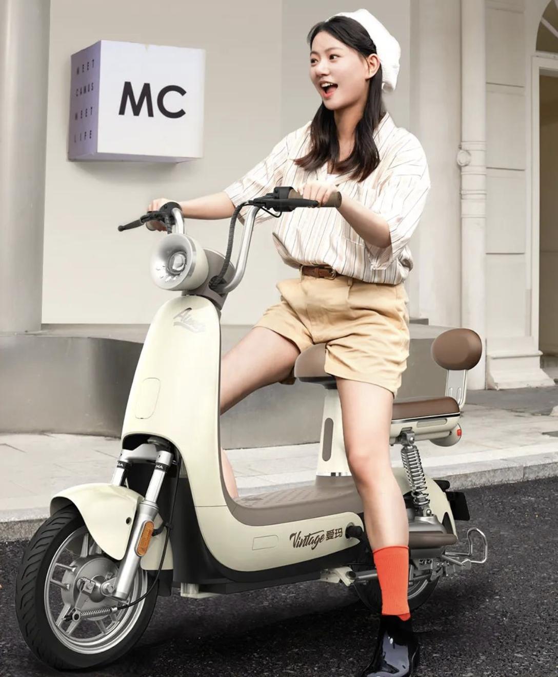 爱玛小熊60s电动车怎么样,爱玛复古小熊电动车