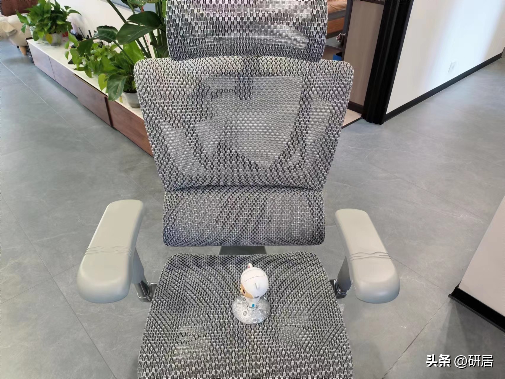 保友优人体工程学椅,保友优旗舰2代适合大体重吗