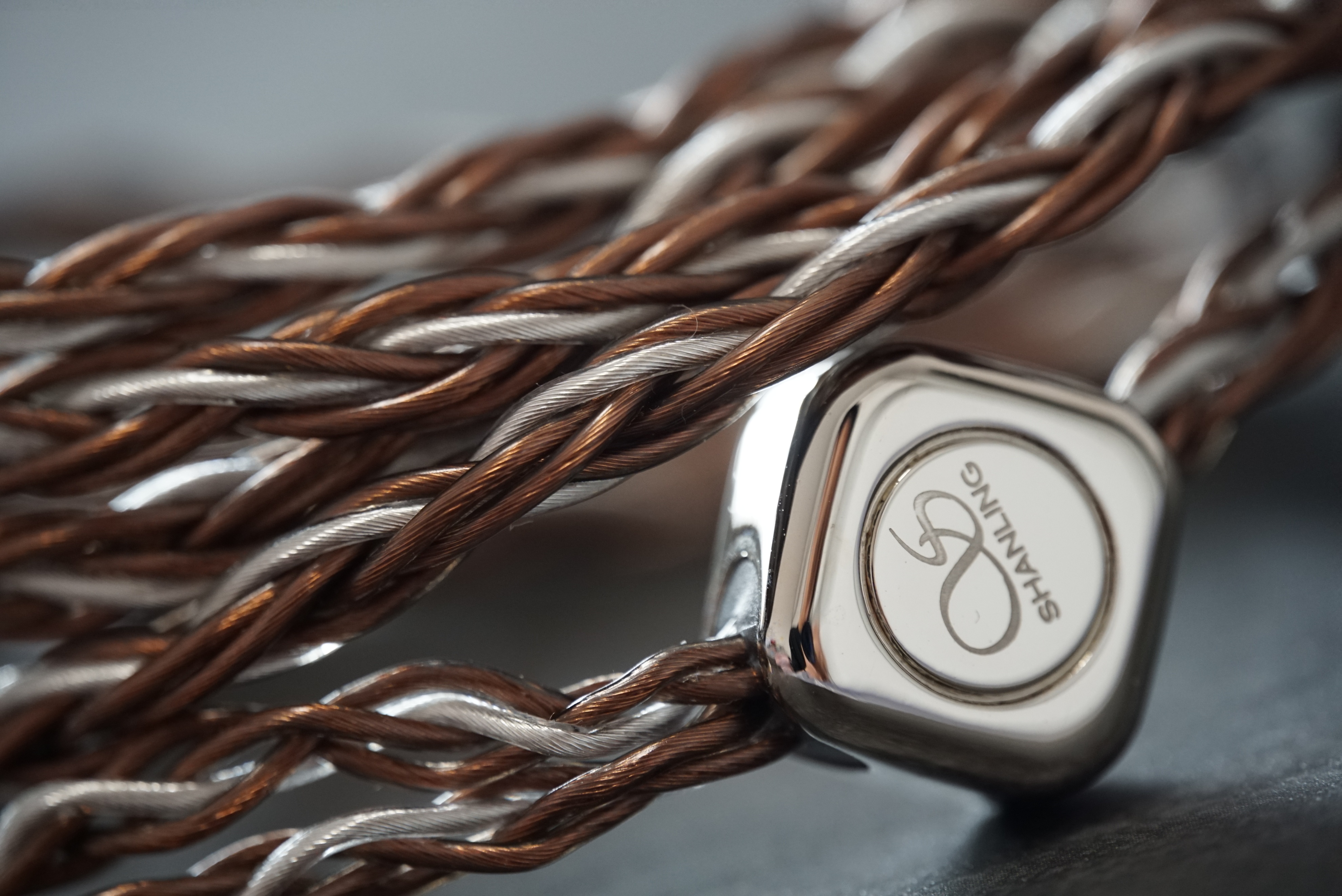 苹果3999耳机有必要买吗,1299有必要买苹果耳机吗