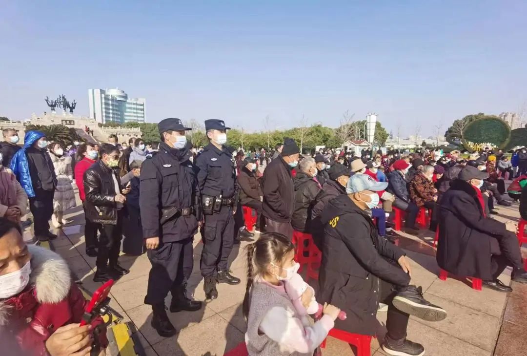 多措并举旅游安保,派出所开展旅游景区巡逻安保工作