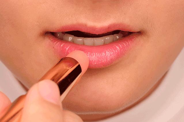 42岁唇纹深适合涂什么口红,为什么有的女人不适合涂口红
