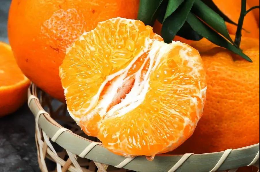 不愧是柑橘中的“lv”!比橙细腻,比橘味道浓郁,一口就忘不掉