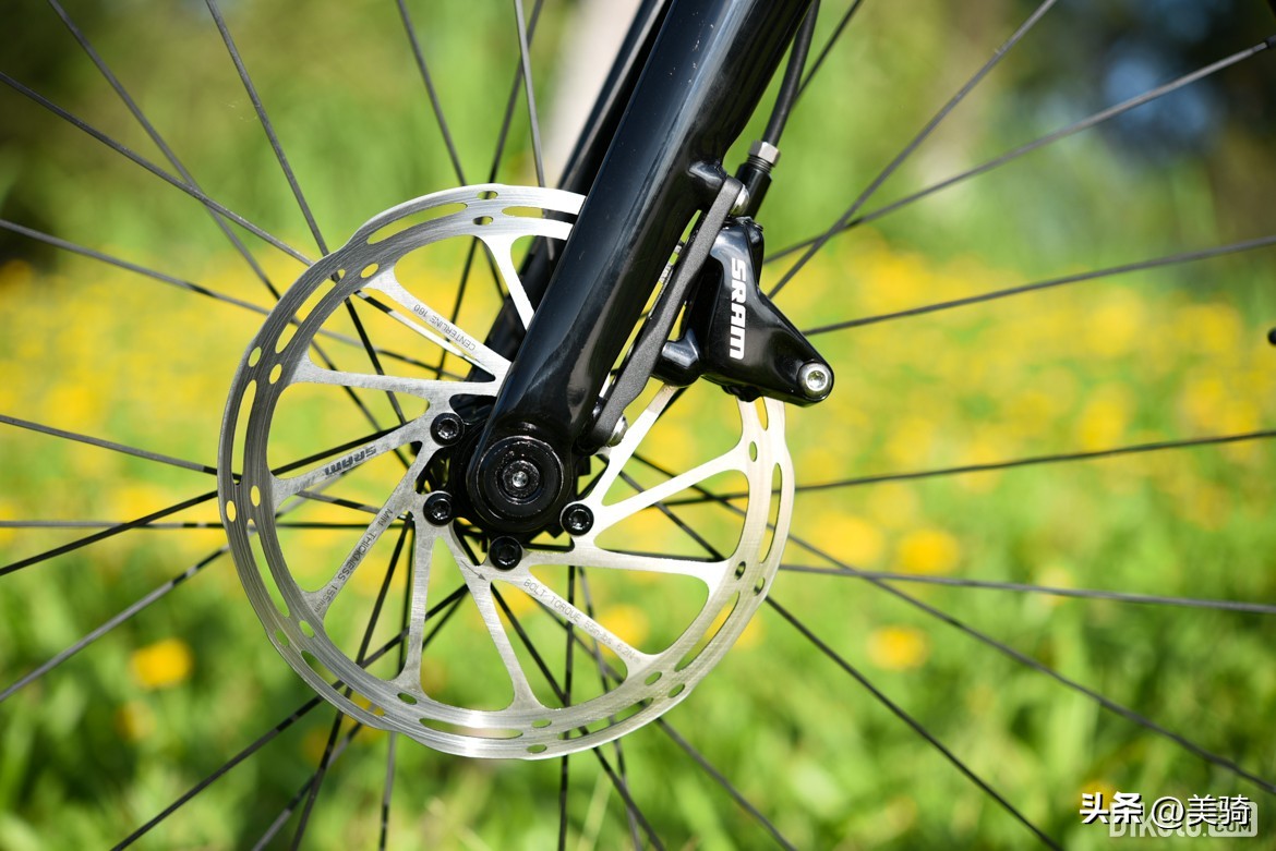 新能源电动汽车评测天际,model电动汽车测评