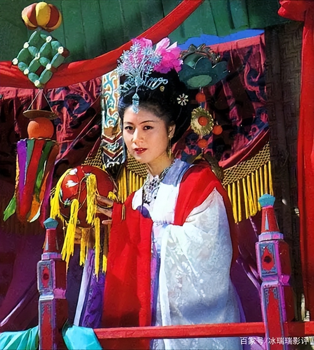 江山、贞操与生命的博弈,说说四大名著中那些自杀的女性