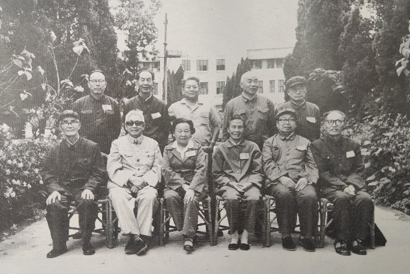 王定国最后一位老红军,老红军王定国老照片