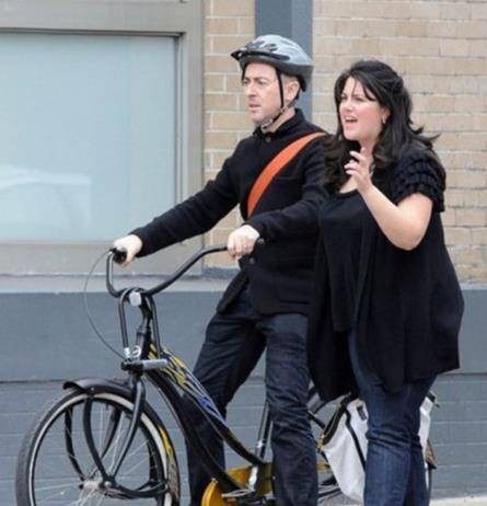 莱温斯基克林顿纪录片,克林顿拥抱莱温斯基视频