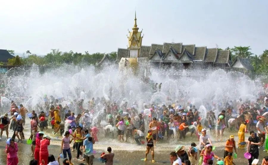 云南有哪些旅游节庆,云南最具有代表的过年非遗文化