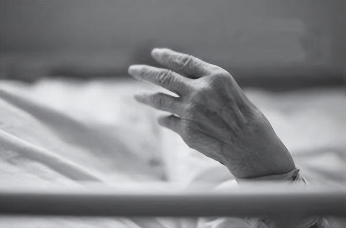 自称能拦截导弹，扑灭大兴安岭山火的气功大师严新，最终结局如何