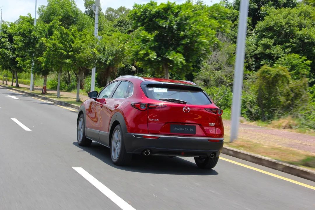长安马自达cx30最新款试驾,2023马自达cx-30试驾