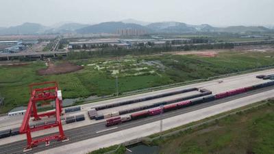 “黄金列车”助力南京外贸逆势增长