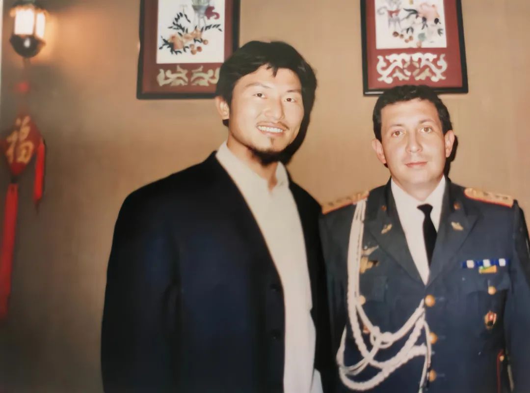 中国散打第一条金腰带滕军,散打王滕军视频