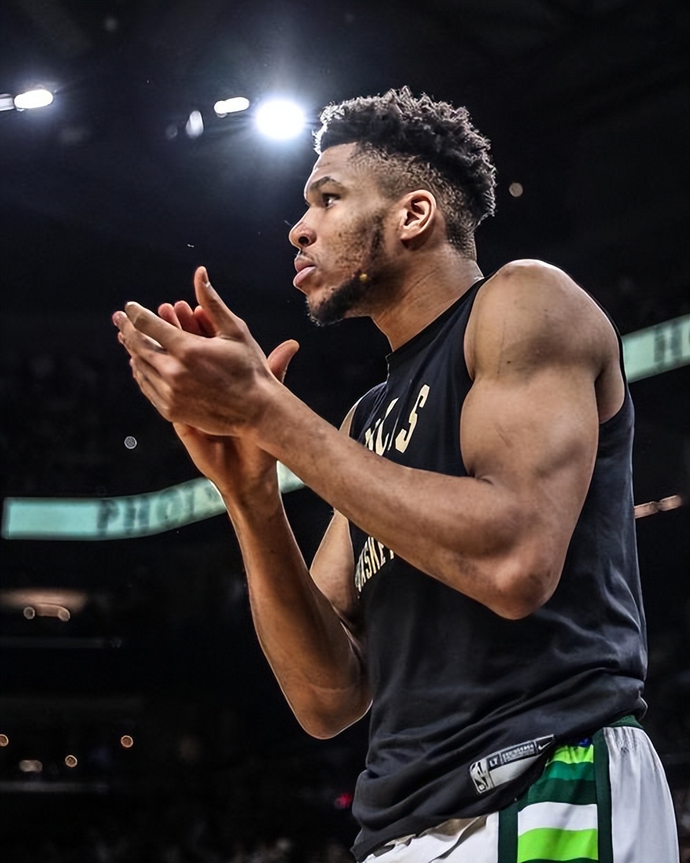 nba球员年收入排名出炉詹姆斯居首,nba威斯布鲁克年薪