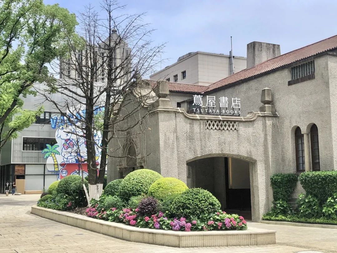 灏忓竷鎽勫奖鍥㈤槦,灏忓竷鎽勫奖