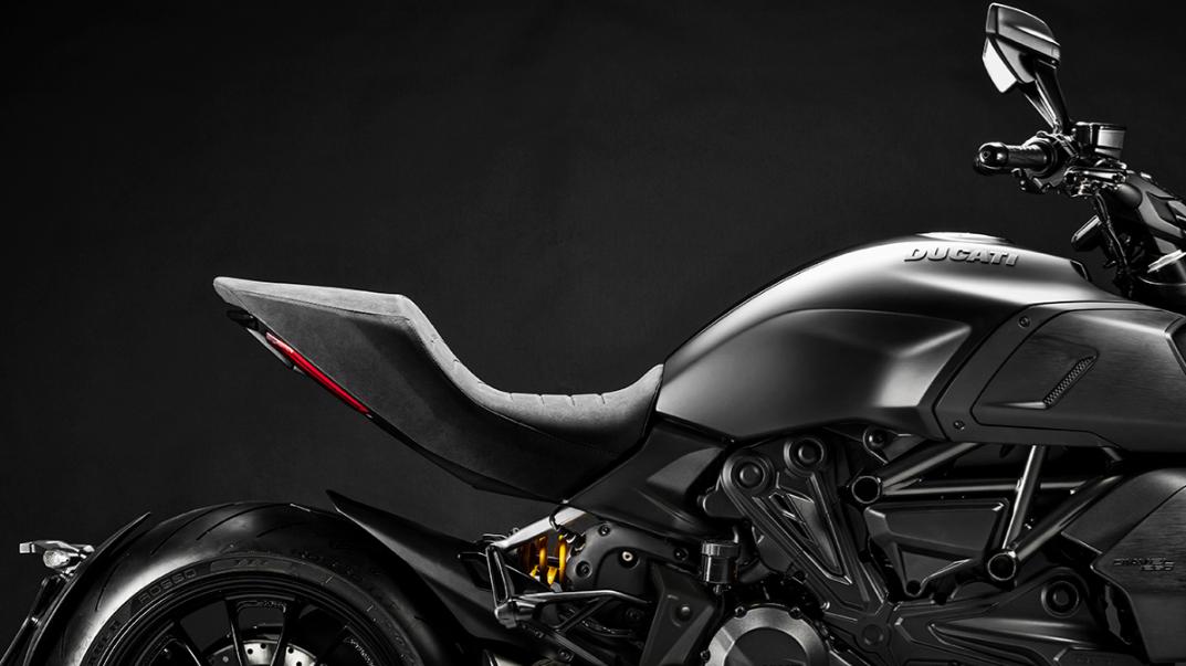 杜卡迪v4巡航车路测图曝光,杜卡迪v4巡航