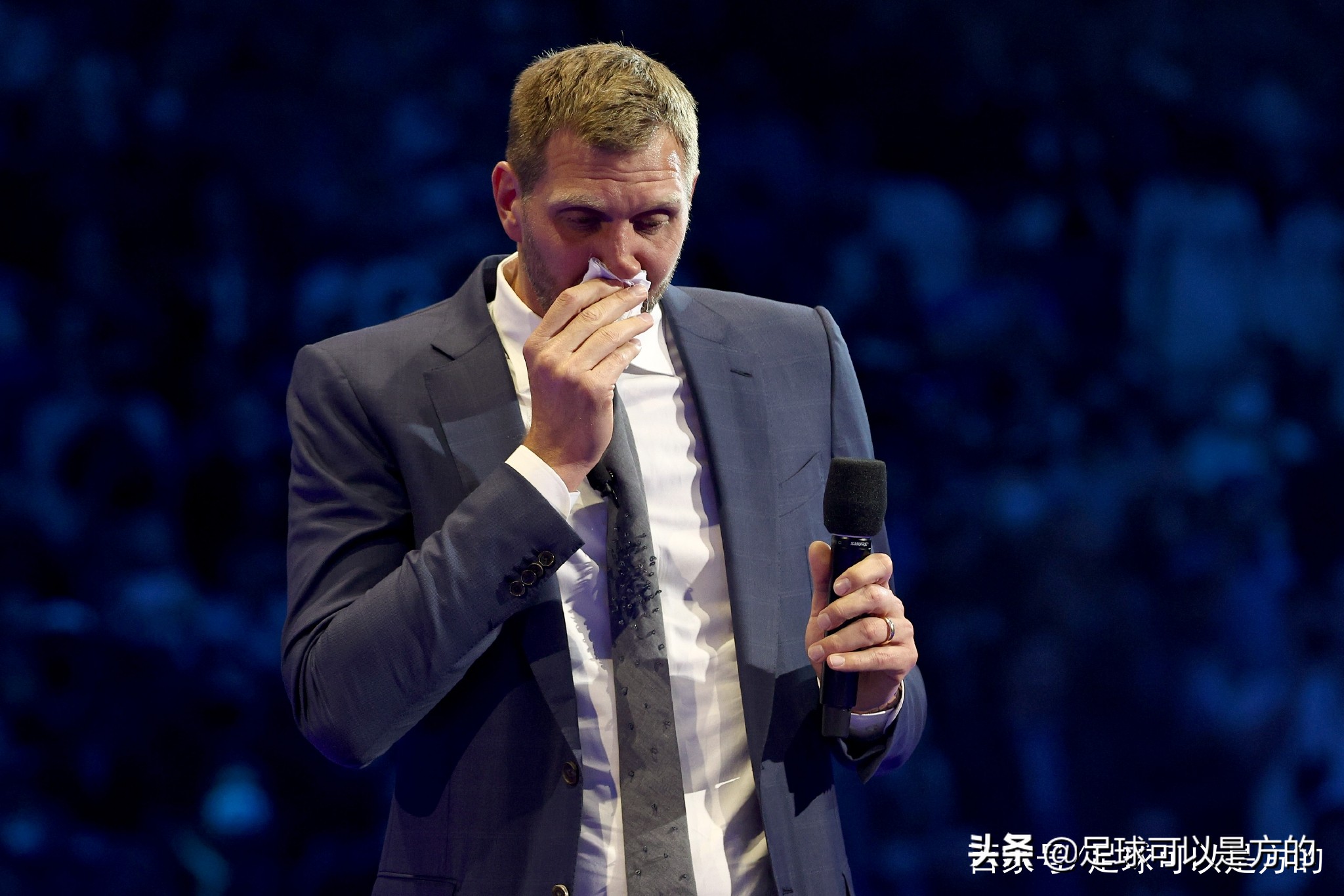 诺维茨基生涯最新数据,诺维茨基球衣退役仪式完整视频