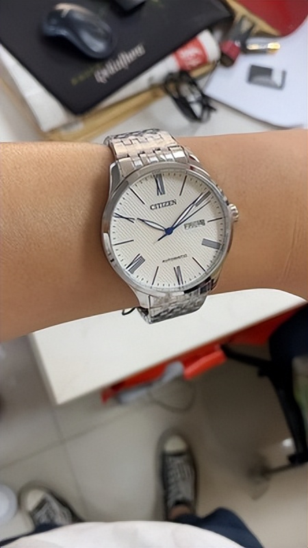 西铁城手表怎么样什么档次,西铁城的手表怎么样值得买吗